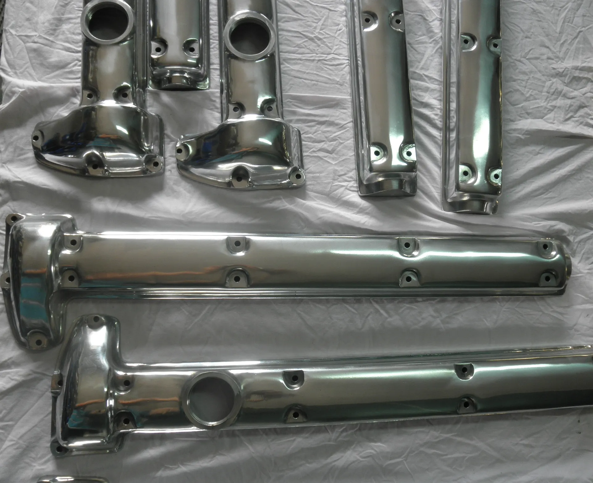 Camshaft and Valve Gear Cover